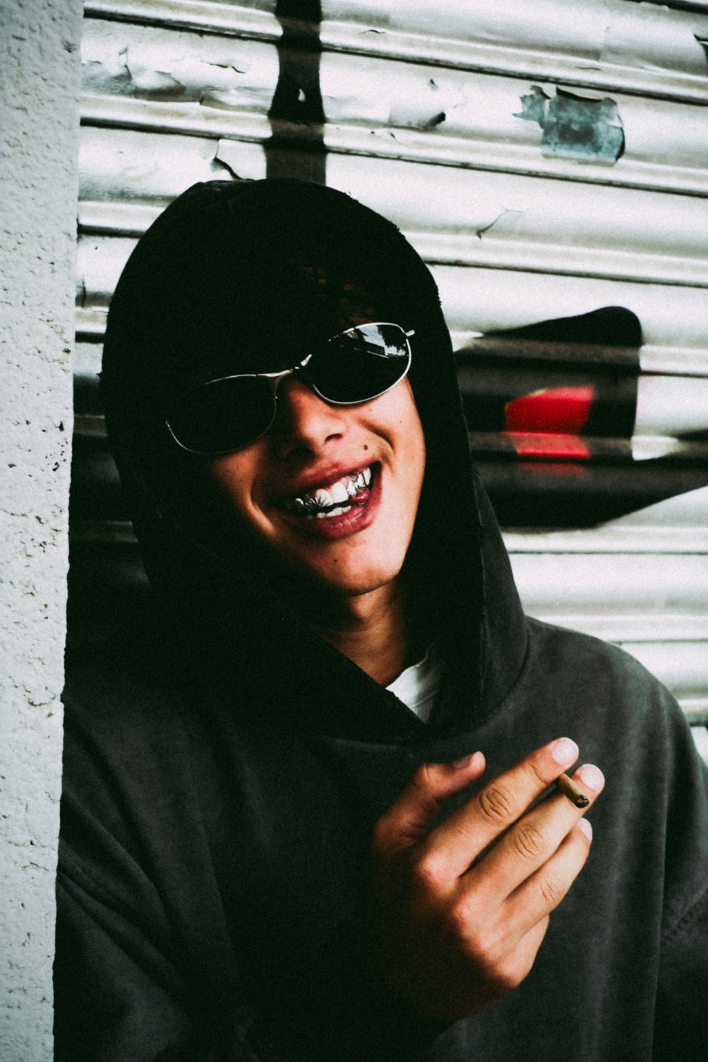 Ejemplo de grillz de cromo puestos - DELACRUZ GRILLZ