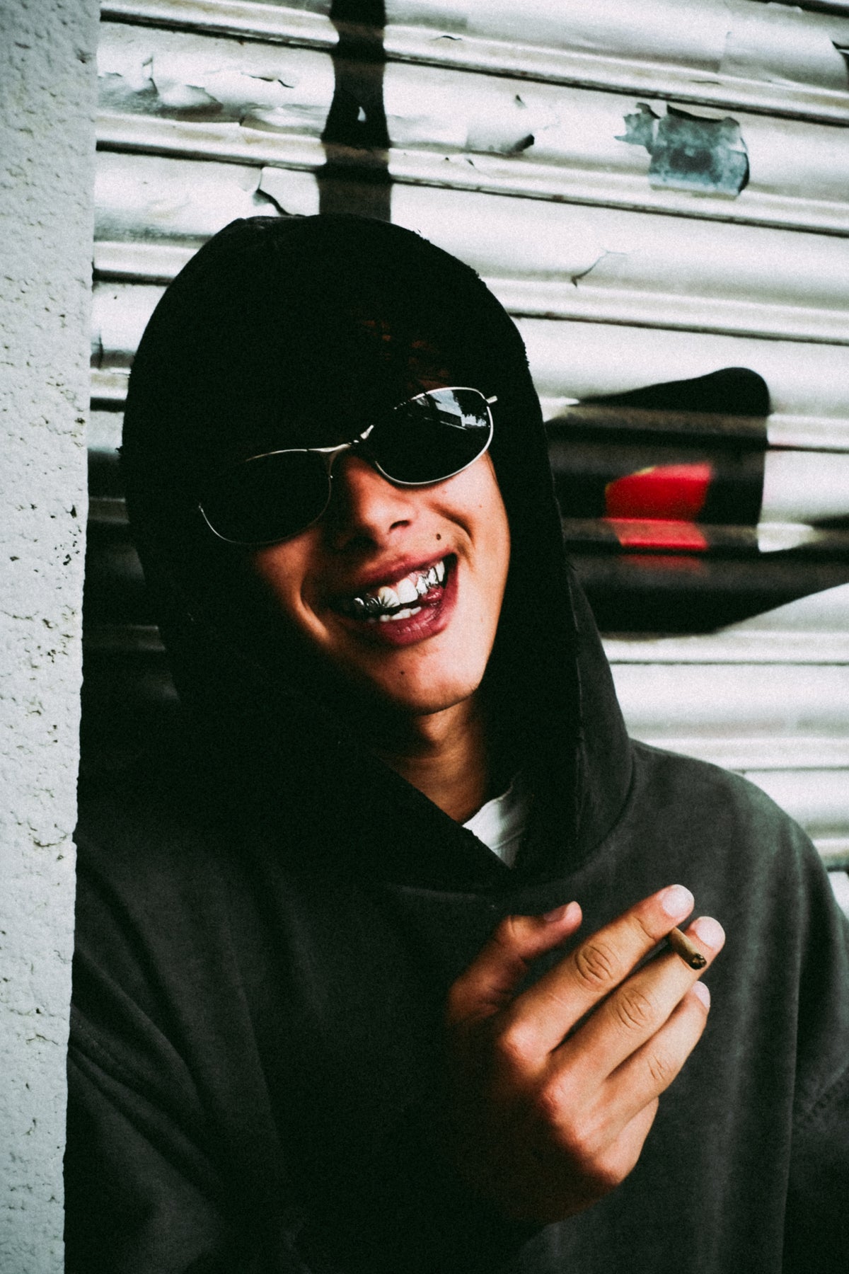 Ejemplo de grillz de cromo puestos - DELACRUZ GRILLZ